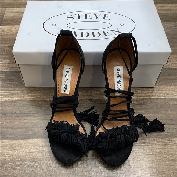 Steve Madden Sassey Heels - Picture 1 of 5